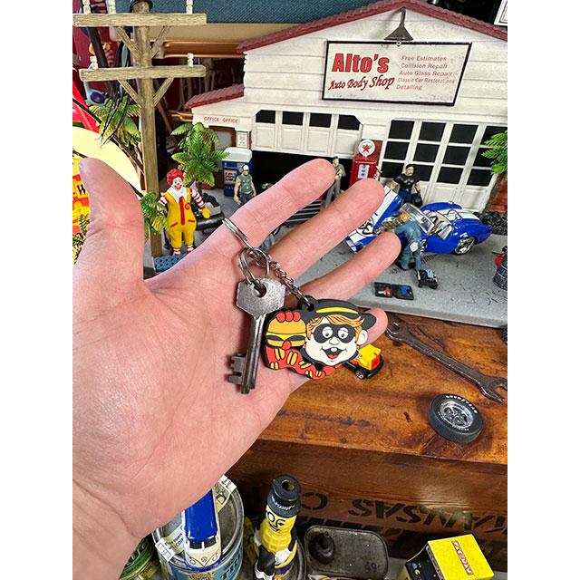 カンパニーキーホルダー　（ハンバーグラー）　マクドナルド　■　アメリカン雑貨　アメリカ雑貨 |  | 03