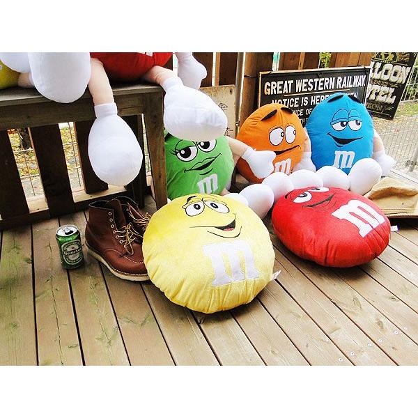 m&m'sクッション （イエロー） アメリカ雑貨 アメリカン雑貨 m&m&m's