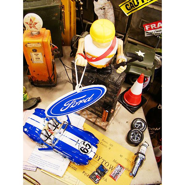 レーシングエアーフレッシュナー （フォードロゴ） アメリカ雑貨