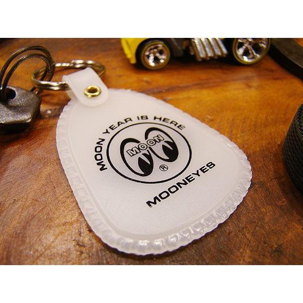 ムーンアイズ シューホーンキーホルダー （グローインザダーク