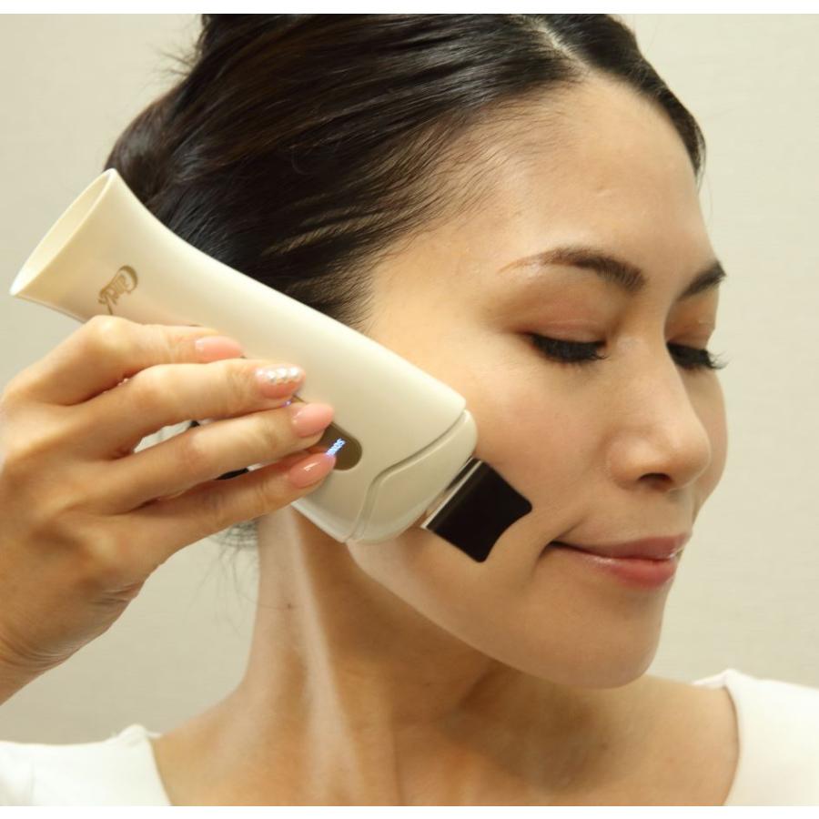 美顔器 メンズ 男 超音波 Ems にきび ふきでもの 対策 ウォーターピーリング 小顔 テカリ たるみ 角 超音波振動 1台6役 Lala Aqua ララアクア Lalaaqua Import Brand Shop Daluma 通販 Yahoo ショッピング