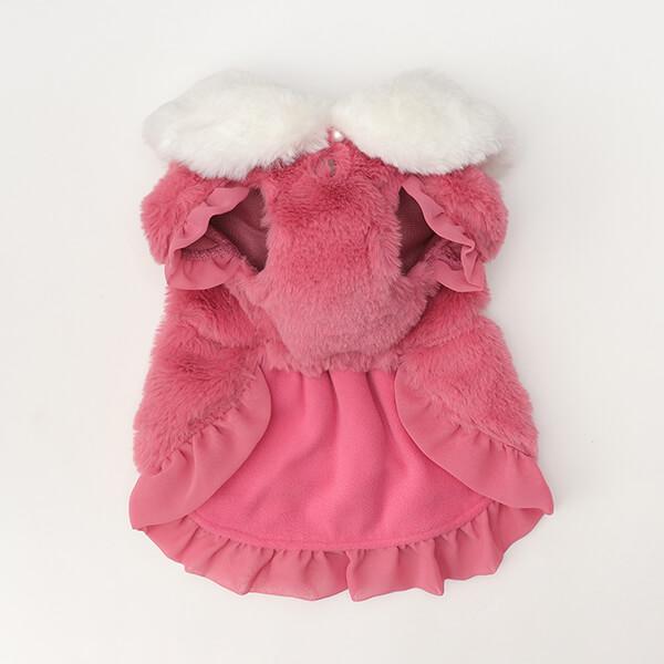 CanNana 犬 服 犬の服 冬 ブローチ付冬いちごファーコート 丸襟 ハート