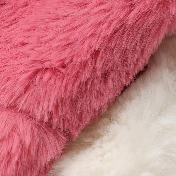 CanNana 犬 服 犬の服 冬 ブローチ付冬いちごファーコート 丸襟 ハート