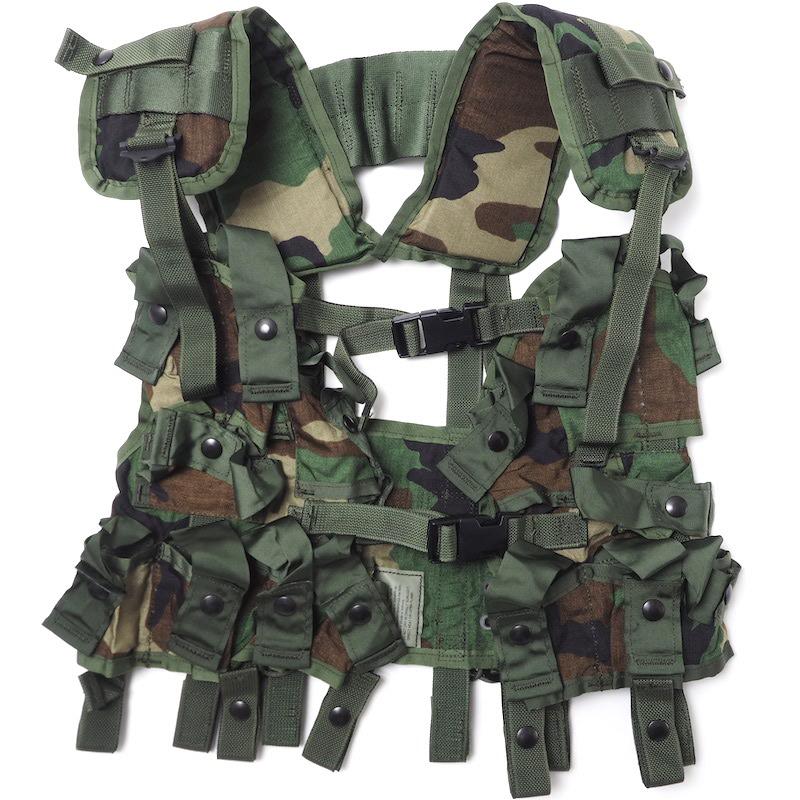 US（米軍放出品）40mmグレネードキャリアベスト Woodland : キャプテン