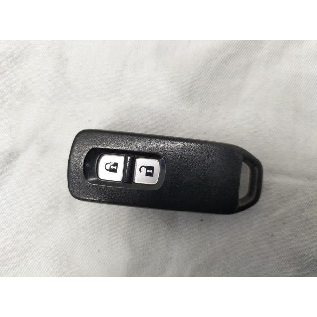 N-BOX JF1 ホンダ N-BOX G 平成27年 純正 スマートキー 2ボタン 151127