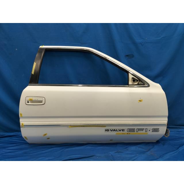 トリム欠品!! AE91 トヨタ カローラ レビン ZS 平成元年 純正 運転席側