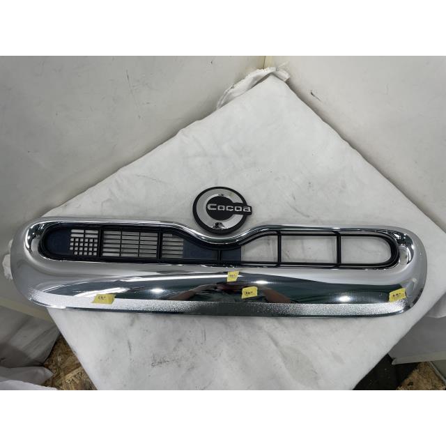 ミラ（ダイハツ） ミラココア DBA-L675S ラジエータグリル プラスX X07