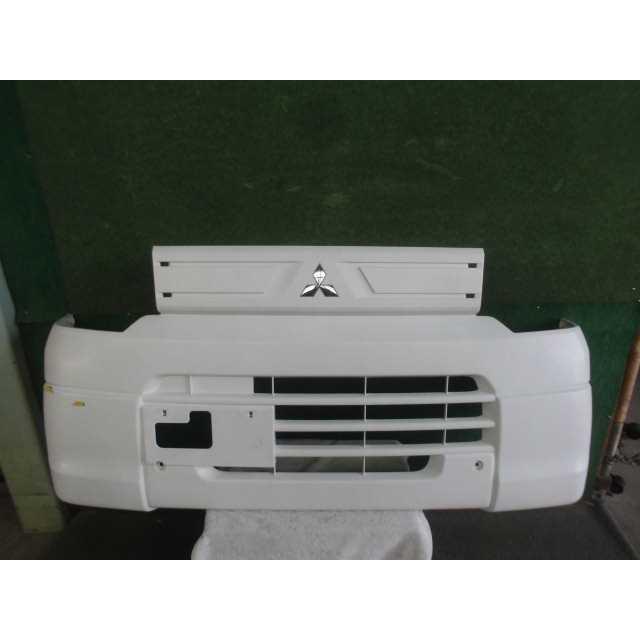 ミニキャブ GBD-U62T フロントバンパーASSY W37 020601 -M : くるまの
