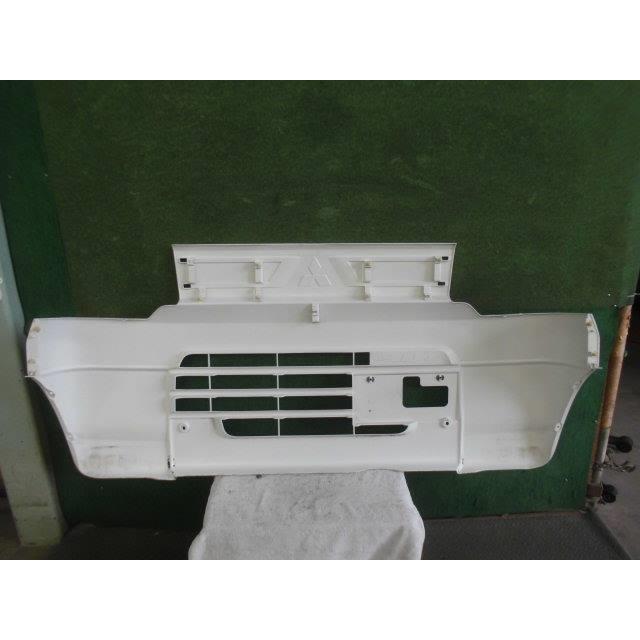 ミニキャブ GBD-U62T フロントバンパーASSY W37 020601 -M : くるまの 
