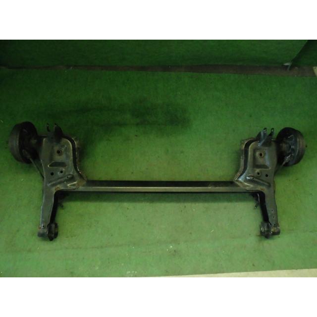 ミラ（ダイハツ） ミラ TA-L250S RアクスルホーシングASSY W09 015070