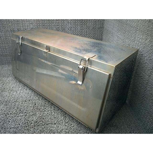 1902051・いすゞ フォワード イスズ 【ステンレス 工具箱 1902051・いすゞ フォワード イスズ 【ステンレス 工具箱
