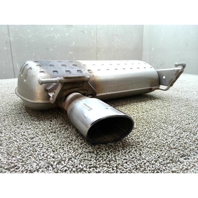 2011021・BMW E90 3シリーズ VA20 320I EUR 右ハンドル 【リアマフラー