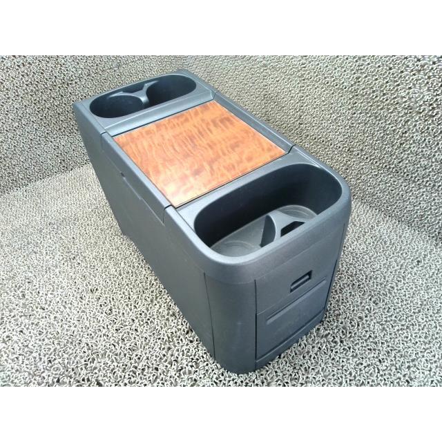 デリカD5（シャモニー）コンソールボックス 2107191・デリカ D5 CV5W 三菱 シャモニー W23 パール色 【コンソール