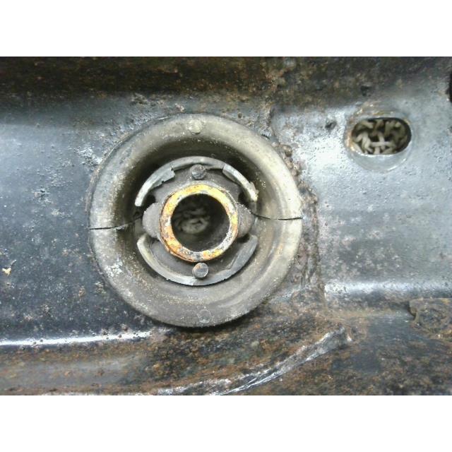 さあと　WY30　バルブなど 2204211 4600・セドリック Y30 WY30 グロリア 日産 ワゴン SGL