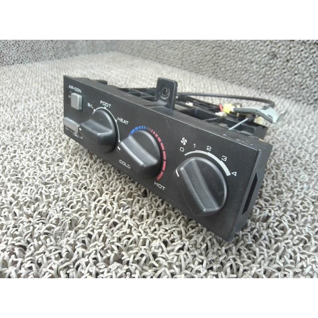 【値下げ】日産　純正　Y30セドリック　グロリア　パワーウインドウスイッチ Yahoo!オークション - Y30 パワーウィンドウスイッチ4 WY30 VY30 セド