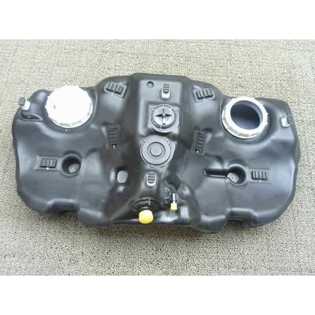 86 2205211 4610・86 ZN6 GT 【燃料タンク】 フューエルタンク 86 2205211 4610・86 ZN6 GT 【燃料タンク】 フューエルタンク