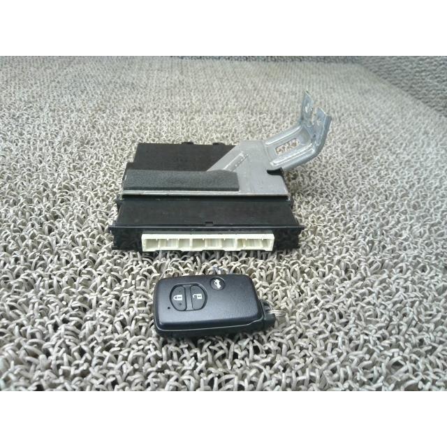 86 2205211 4610・86 ZN6 トヨタ BRZ GT MT6 FA20 【キーレス