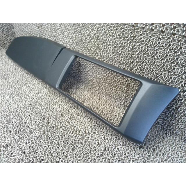 86 2205211 4610・86 ZN6 トヨタ BRZ GT MT6 【センターパネル