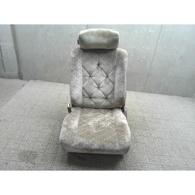 引取限定日産Y30 セドリック&グロリア電動シート部品シート前後セット  