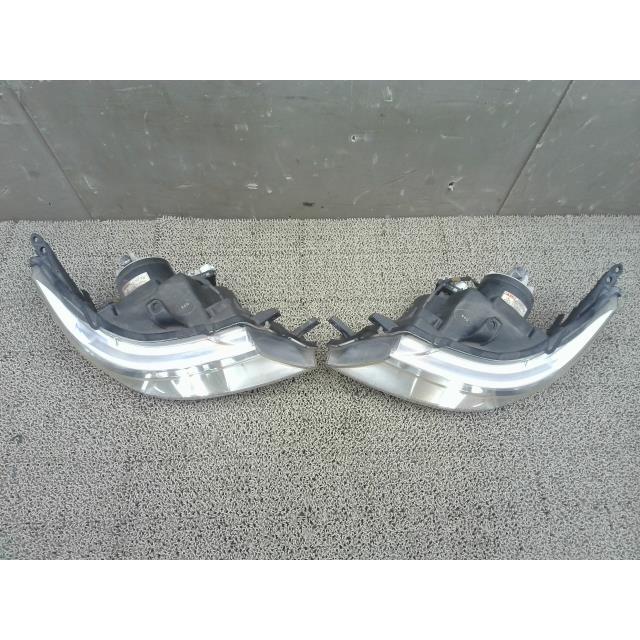 ワゴンR 左右ヘッドライト MH23S HIDスティングレー シェアスタイル ワゴンR スティングレー MH23S D2S 純正HID交換