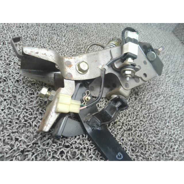 スバル純正　クラッチ　マスターシリンダー37230AE022 スバル純正 クラッチ マスターシリンダー37230AE022