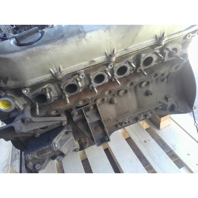 2312051 4873・ローレル C33 HC33 【エンジン】 86005km RB20E