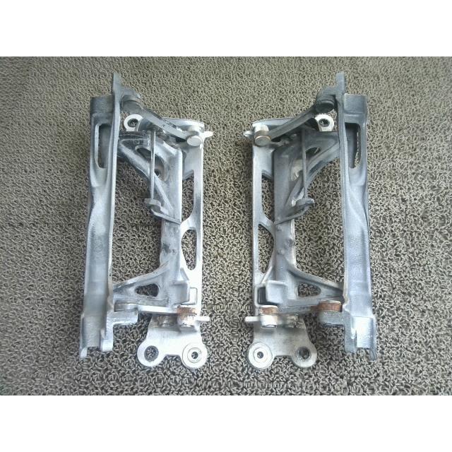 2504011 5100・ソアラ 20 GZ20 GT 040 白色 旧車 【純正 ドアヒンジ