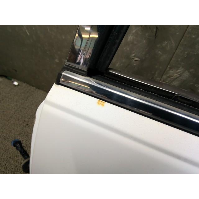 2510071 5156・マークII ワゴン マーク2 70 GX70G 050 白色 【リア左 