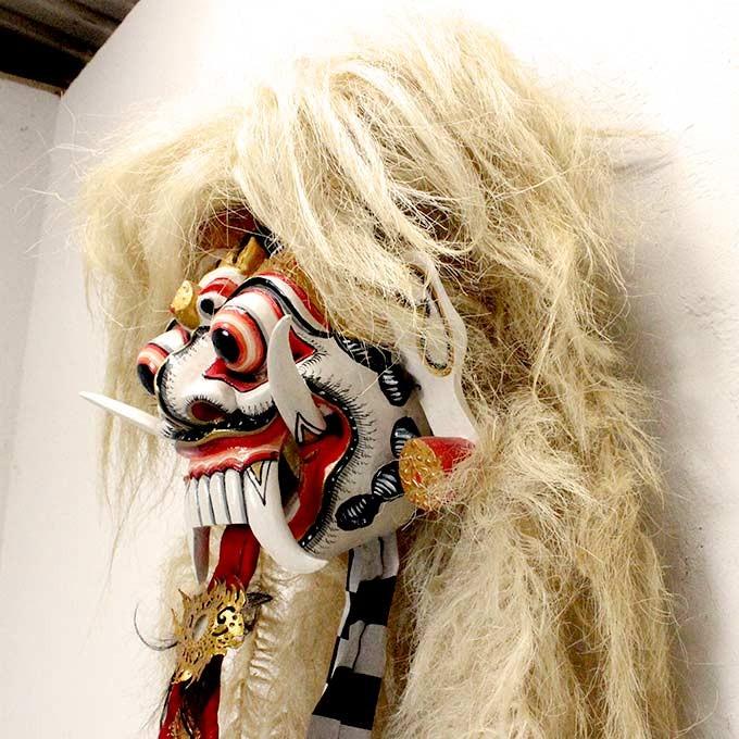 バリ島の魔女 悪の象徴 ランダ Rangda バロンダンスのお面 Baron1 10 アジアン雑貨 家具のカランカラン 通販 Yahoo ショッピング