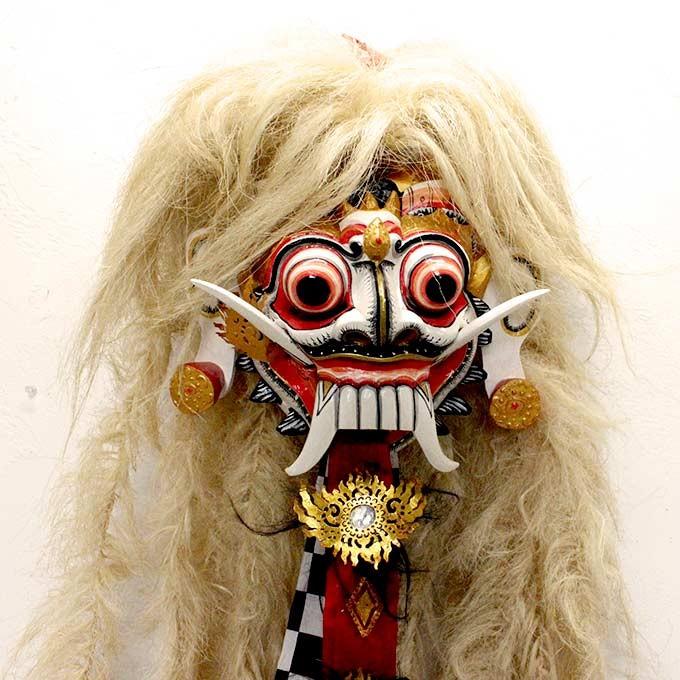 バリ島の魔女 悪の象徴 ランダ Rangda バロンダンスのお面 Baron1 10 アジアン雑貨 家具のカランカラン 通販 Yahoo ショッピング
