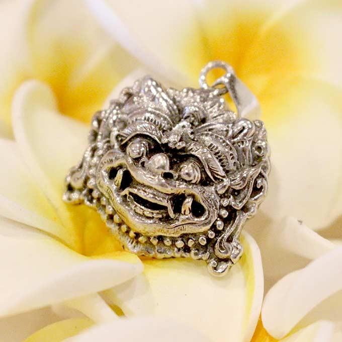 バロン ペンダントトップ ペンダントヘッド バリ島のシルバーアクセサリー Pendant1 06 アジアン雑貨 家具のカランカラン 通販 Yahoo ショッピング