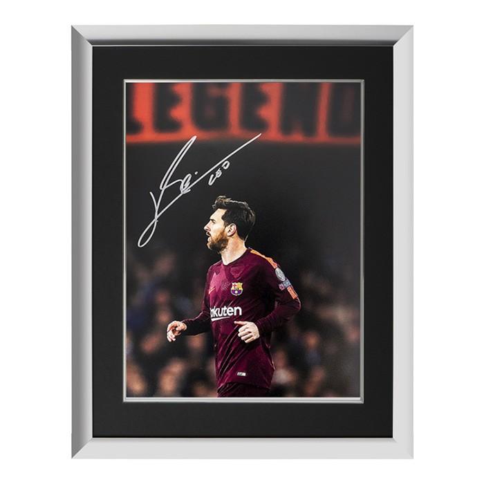 リオネル メッシ 直筆サインフォト 額装 Fc バルセロナ レジェンド Lionel Messi Official Signed Fc Barcelona Photo Legend Mem Sci Lmef カードファナティック 通販 Yahoo ショッピング