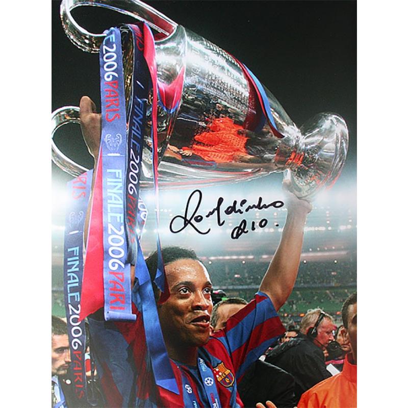 19人気特価 ロナウジーニョ 直筆サインフォト バルセロナ 06 Signed 06 Uefa チャンピオンスリーグ ウィナー Uefa 縦型 Ronaldinho Signed Photo 06 Uefa Champions League Winner 夢前町 A304ec3b Studio J Co