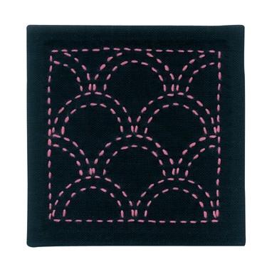 高齢者 リハビリ 手芸 初級 刺し子262（紺） 七宝つなぎ・青海波