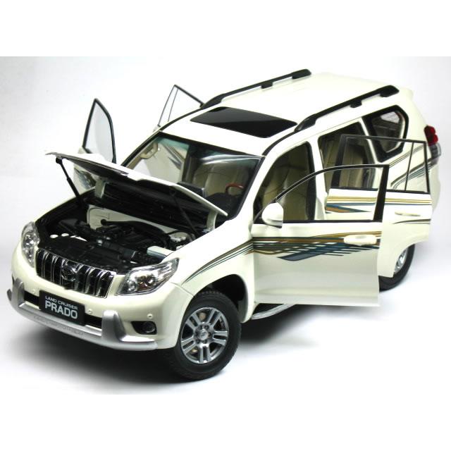 トヨタ（TOYOTA） ※箱痛み大・箱破れ大※ PAUDI 1/18 ランドクルーザー