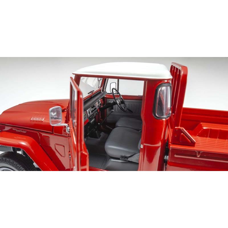 トヨタ（TOYOTA） 京商 1/18 ランドクルーザー 40 レッド : カーホビー