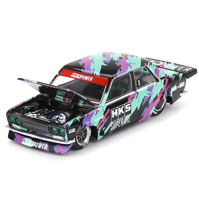 MINI GT 1/64 ダットサン 510 プロストリート HKS V1 KAIDO☆HOUSE (左 