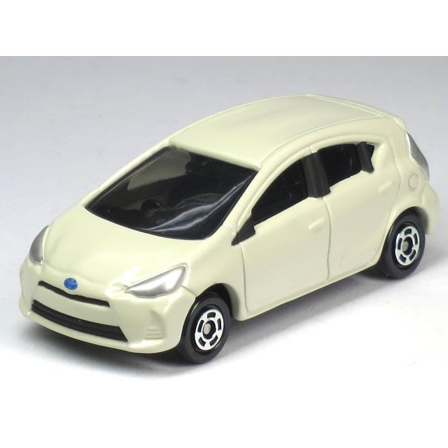 タカラトミー（TAKARA TOMY） 【単品】トミカ トヨタ アクア ベージュ