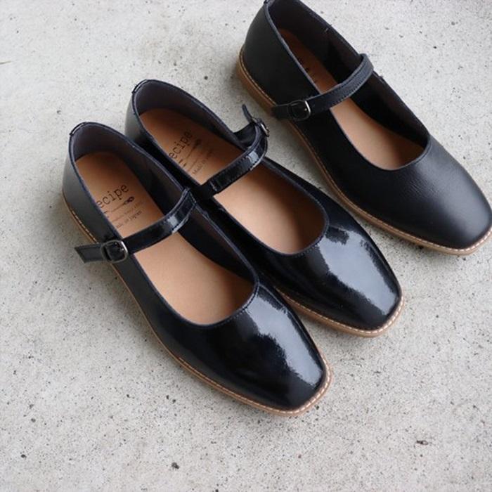 Recipe レシピ パンプス ローヒール 痛くない 歩きやすい 履きやすい フラットシューズ ストラップ オフィス 黒 ブラック スムース シワ加工 エナメル 疲れない フレットパンプス レディース 靴 本革 レシピ 日本製 春新作 ポイント消化 Recipe（レシピ） ストラップシューズ レディース 大人 本革 レザー