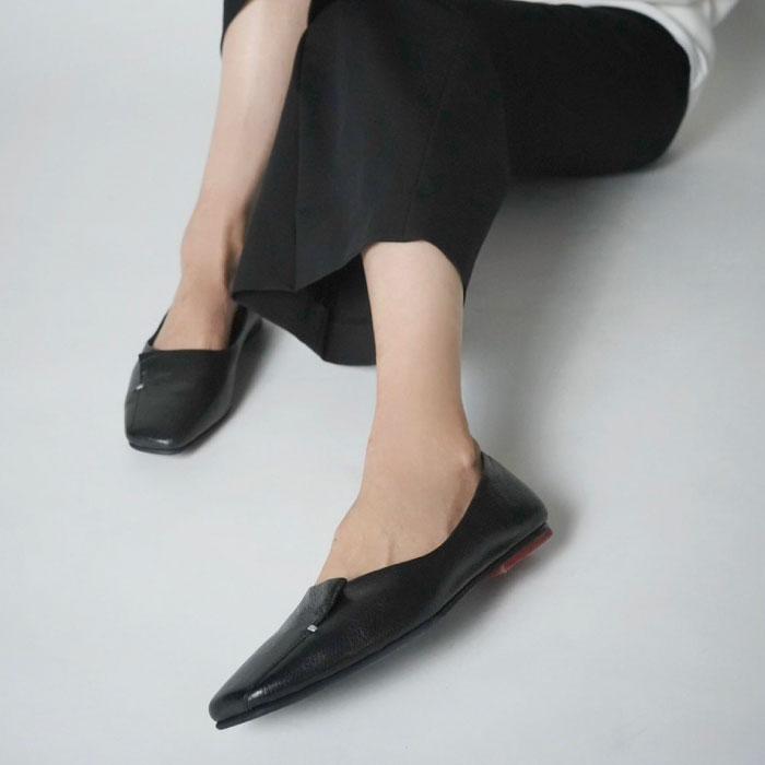 yuko imanishi +（ユウコイマニシプラス） ユウコイマニシ パンプス 本