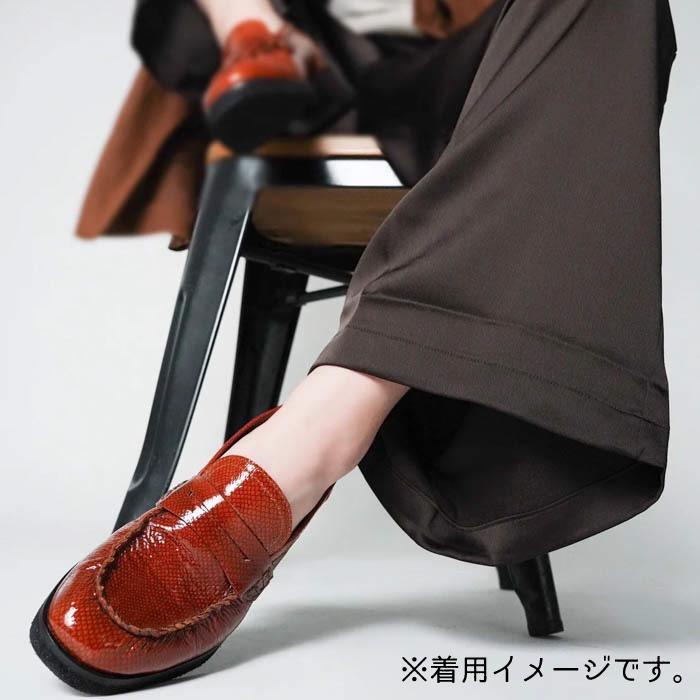 yuko imanishi +（ユウコイマニシプラス） ローファー ユウコイマニシ