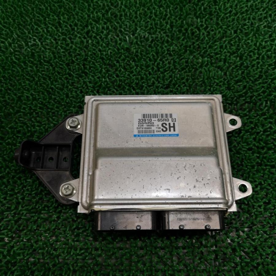 MK42S【エンジンコンピューター/ECU】H29 スズキ スペーシアカスタム Z