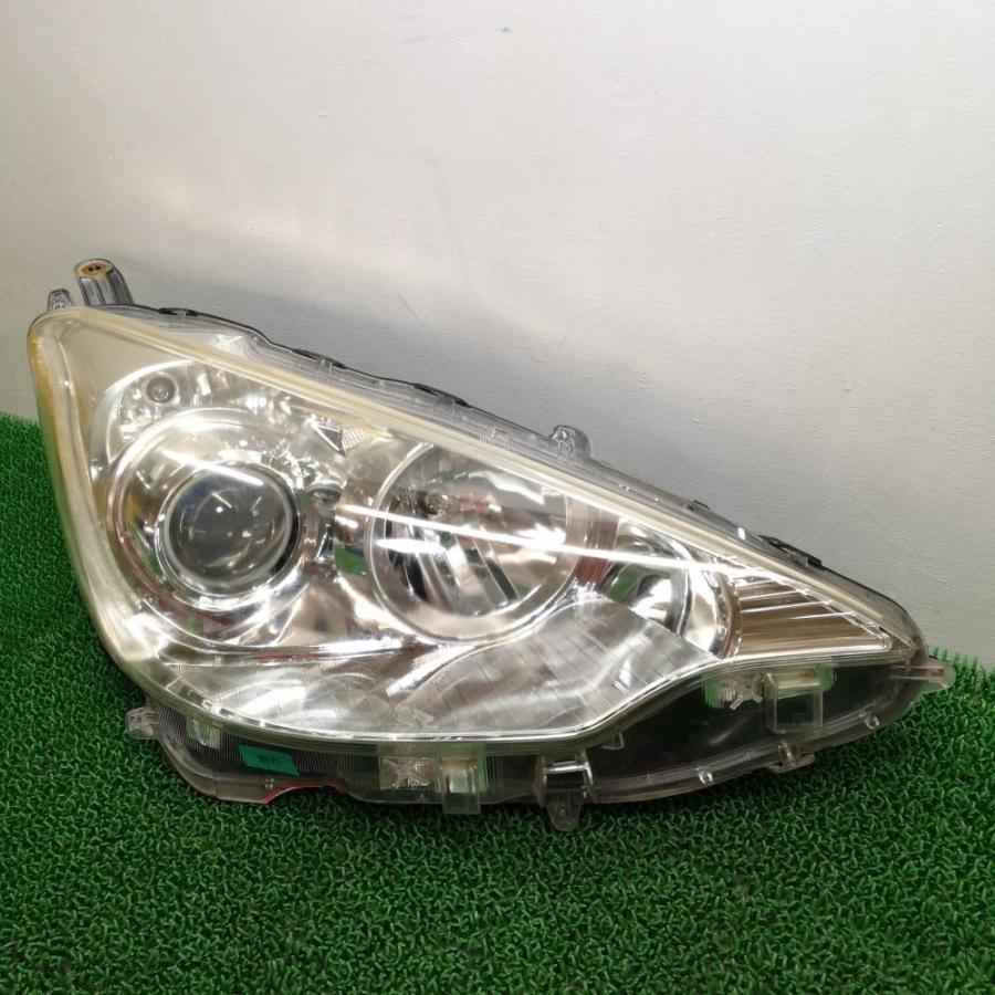 NHP10【ヘッドライト 右/運転席】H24 トヨタ アクア G (9.9万km