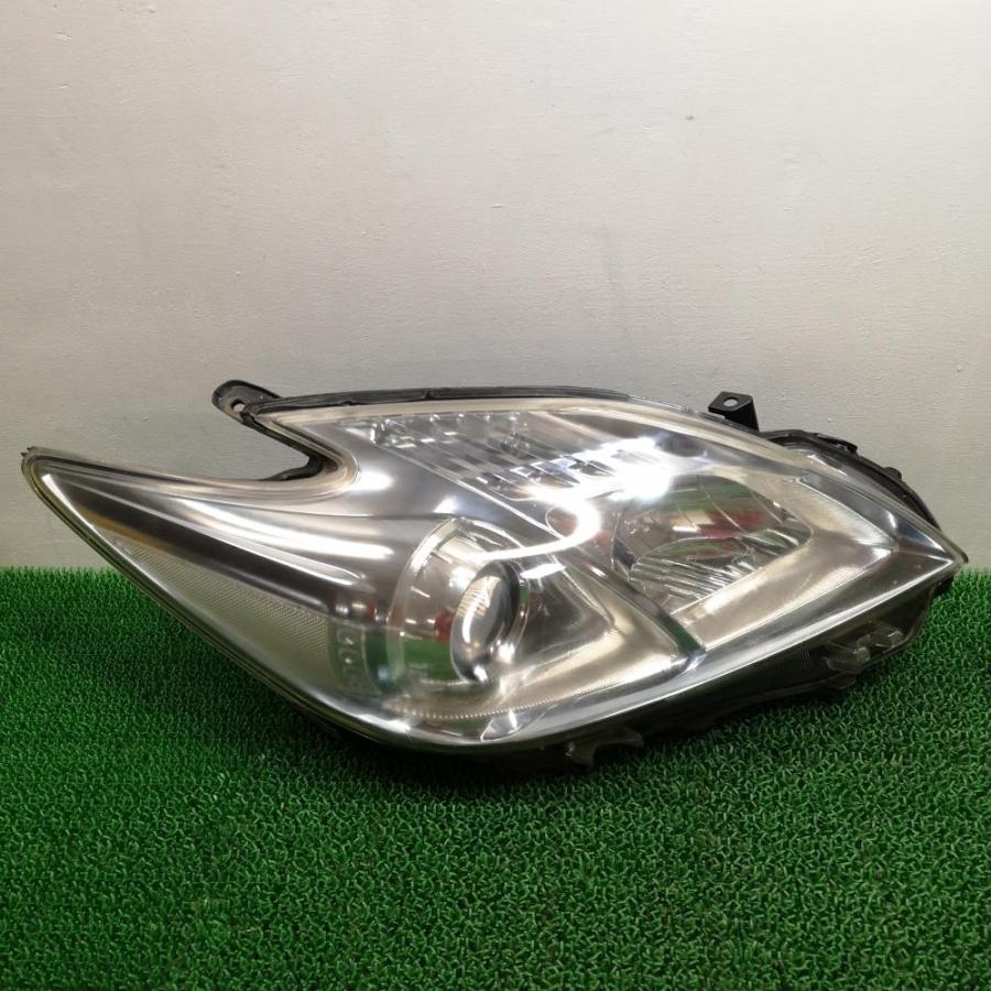ZVW30【ヘッドライト/ランプ 右】H22 トヨタ プリウス S HCHR-730 3PR2