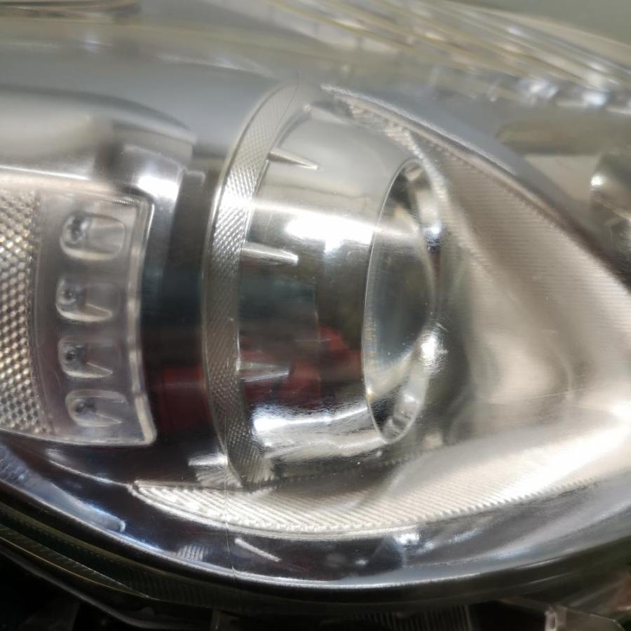 ZVW30【ヘッドライト/ランプ 右】H22 トヨタ プリウス S HCHR-730 3PR2