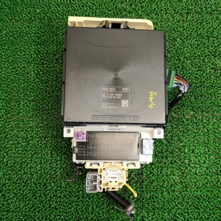 ZC83S【室内 ヒューズボックス】H31 スズキ スイフト XGリミテッド