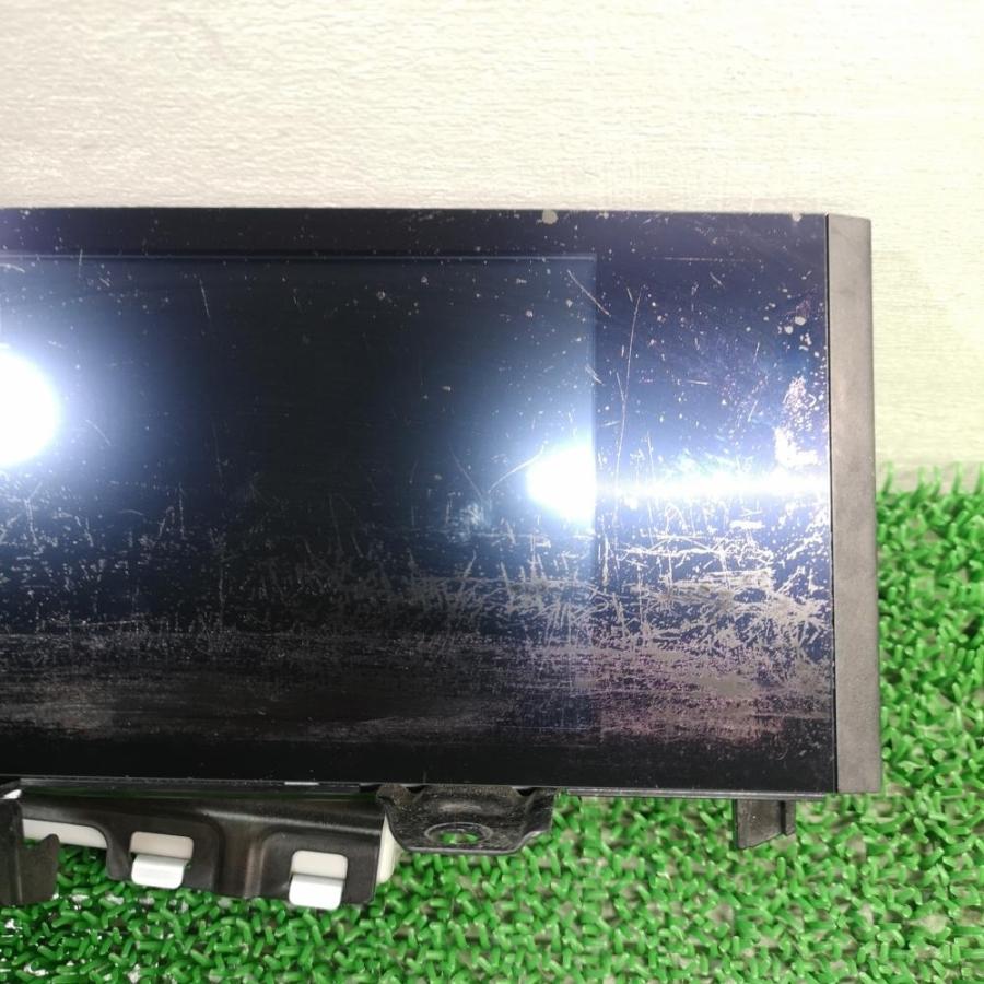 AVE30【マルチディスプレイ】H27 レクサス IS 300h (8.4万km) 86110