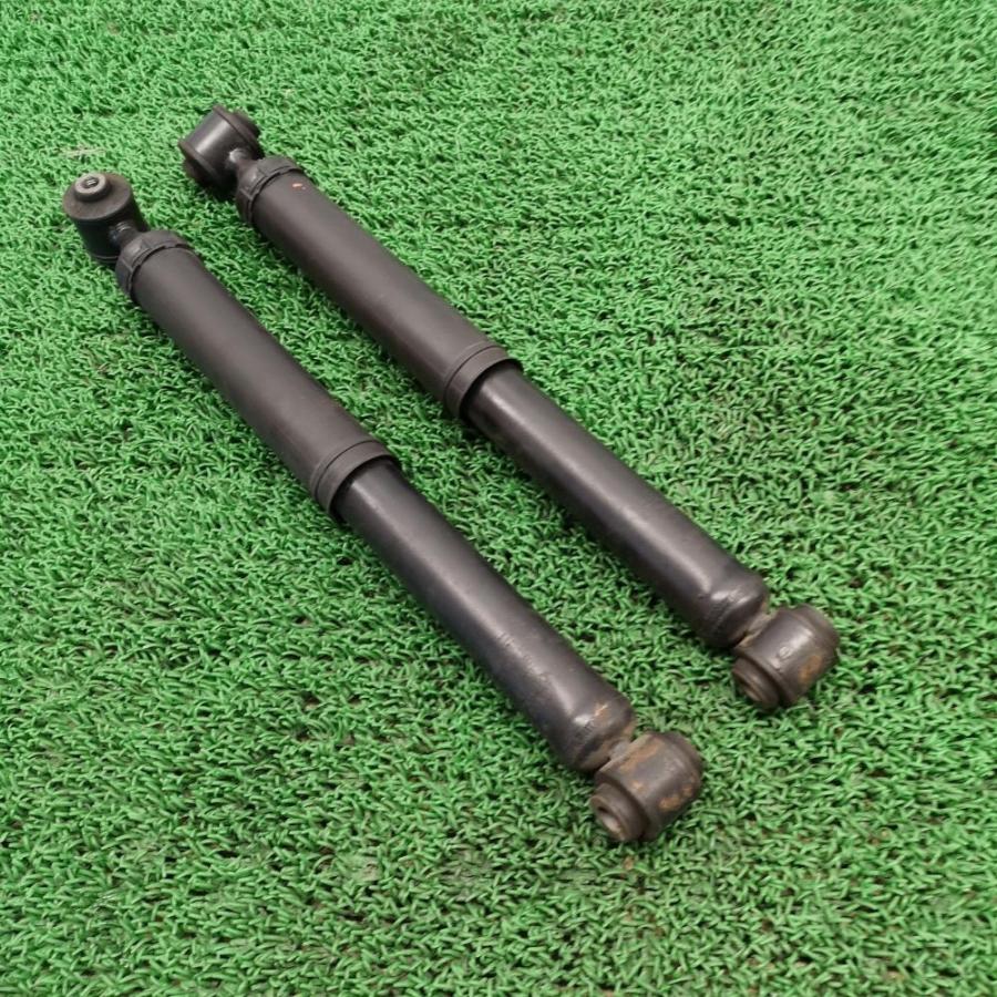  リア リヤ ショックアブソーバー 左右 2本 SET 5シリーズ F11 A94HM01【リアショックアブソーバー 左右セット】H26 プジョー 2008