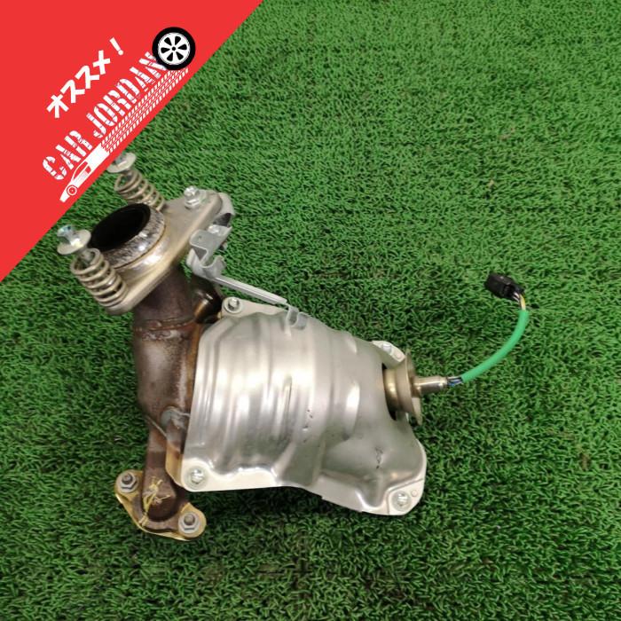 Gr3 触媒 エキマニ R2 ホンダ フィット E Hev 格安即決 ハイブリッド 4 1万km 3fth3 Home