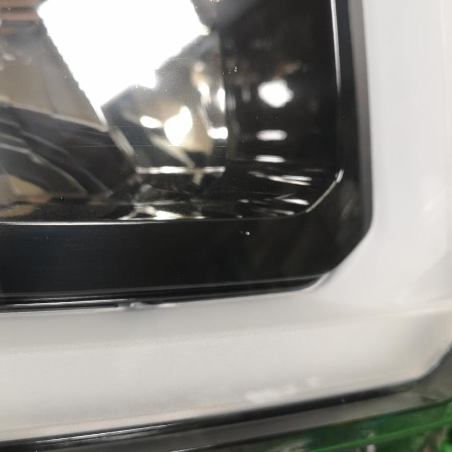 LA700S【ヘッドライト 右】H27 ダイハツ ウェイク G SA ヘッドランプ